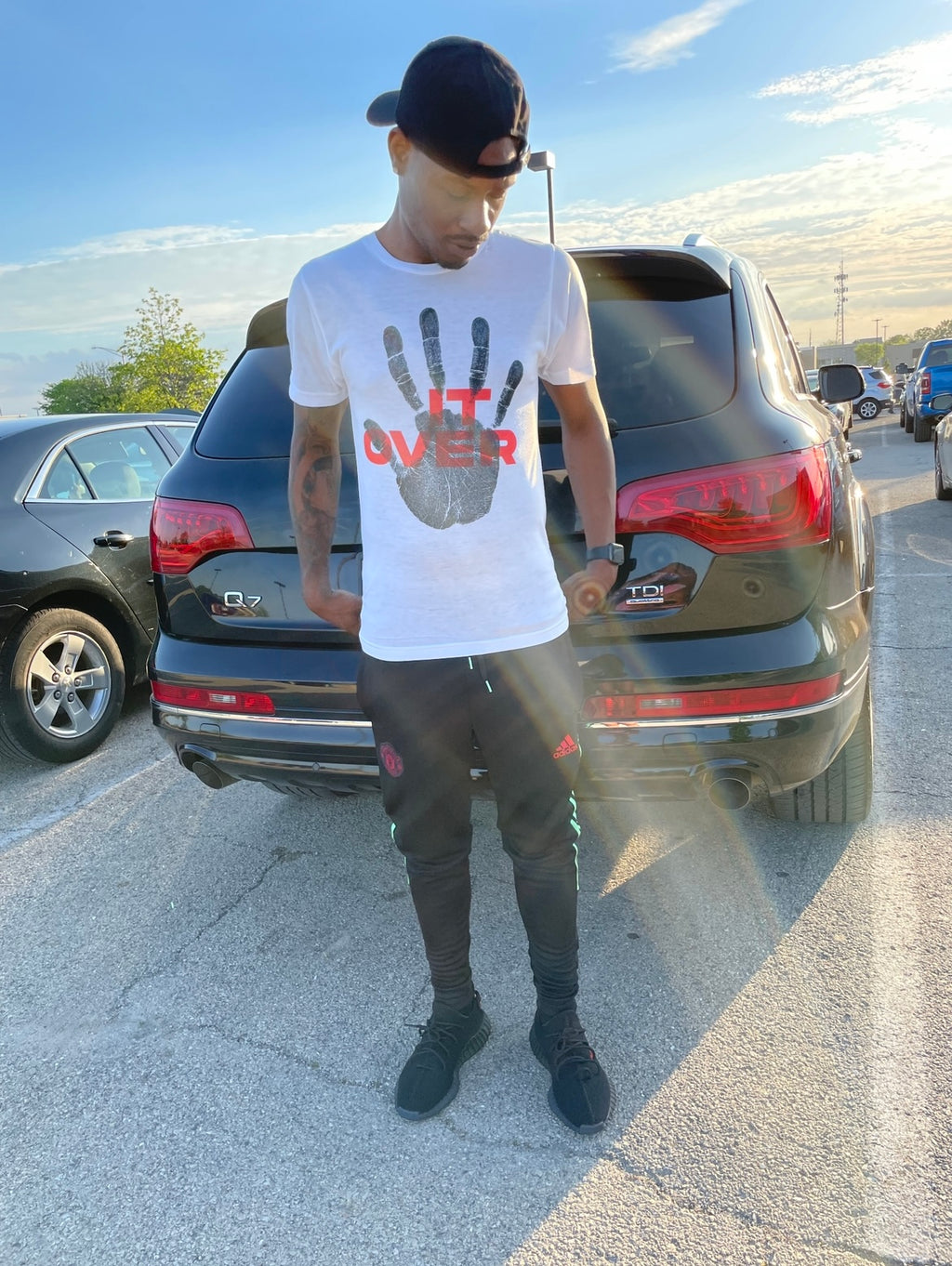 HAND IT OVER SHIRT